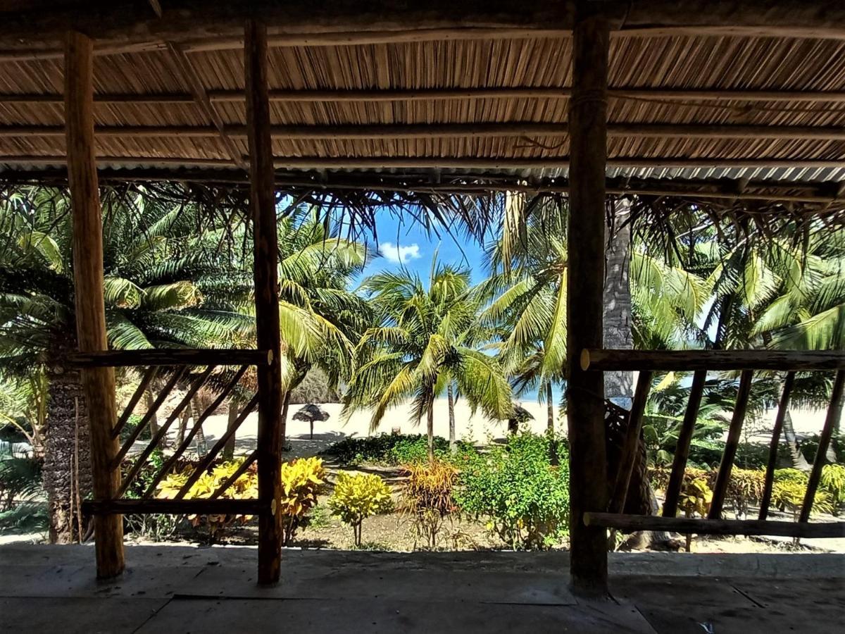 Moheli Laka Lodge Nioumachoua ภายนอก รูปภาพ