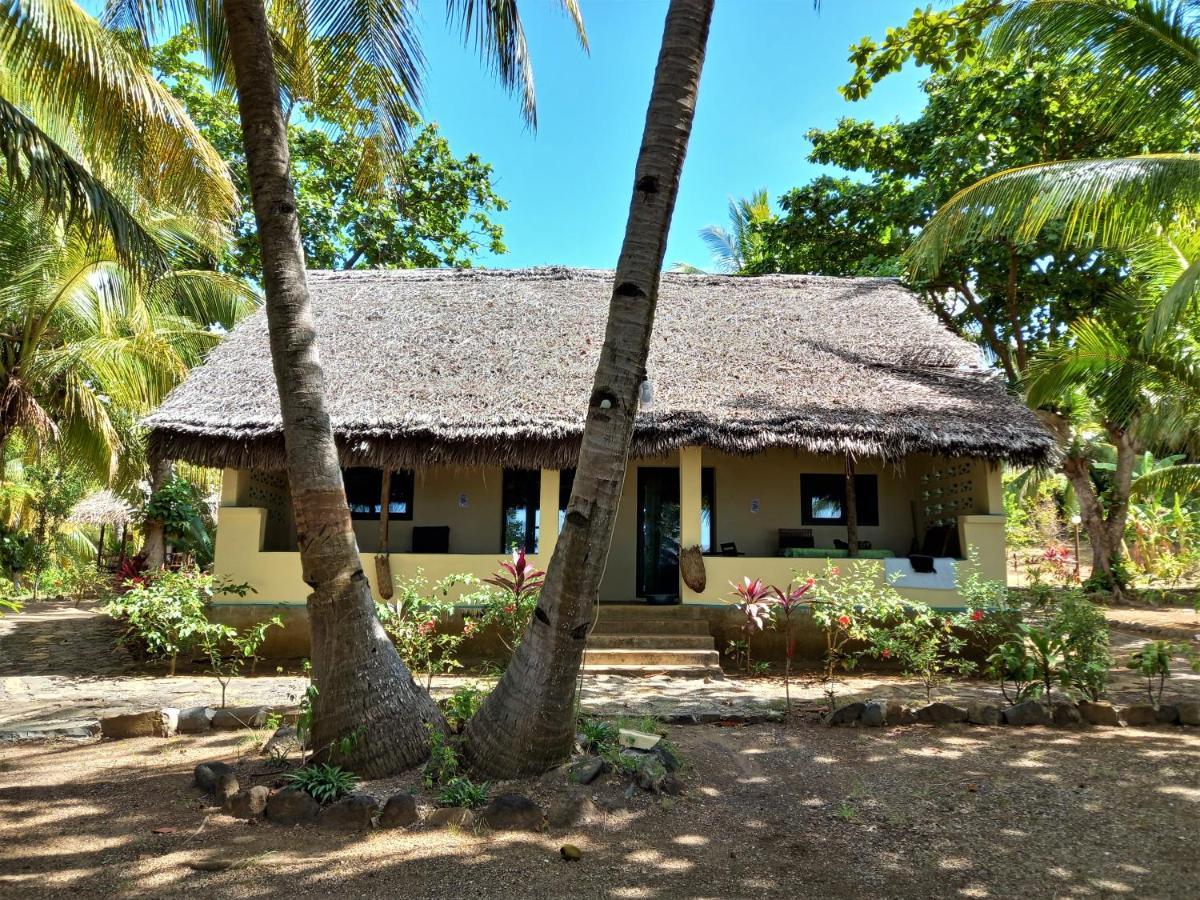 Moheli Laka Lodge Nioumachoua ภายนอก รูปภาพ
